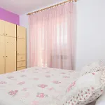 Lucy\'S Place